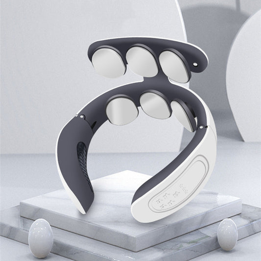 Discover How a Hot Compress Can Revitalize Your Neck