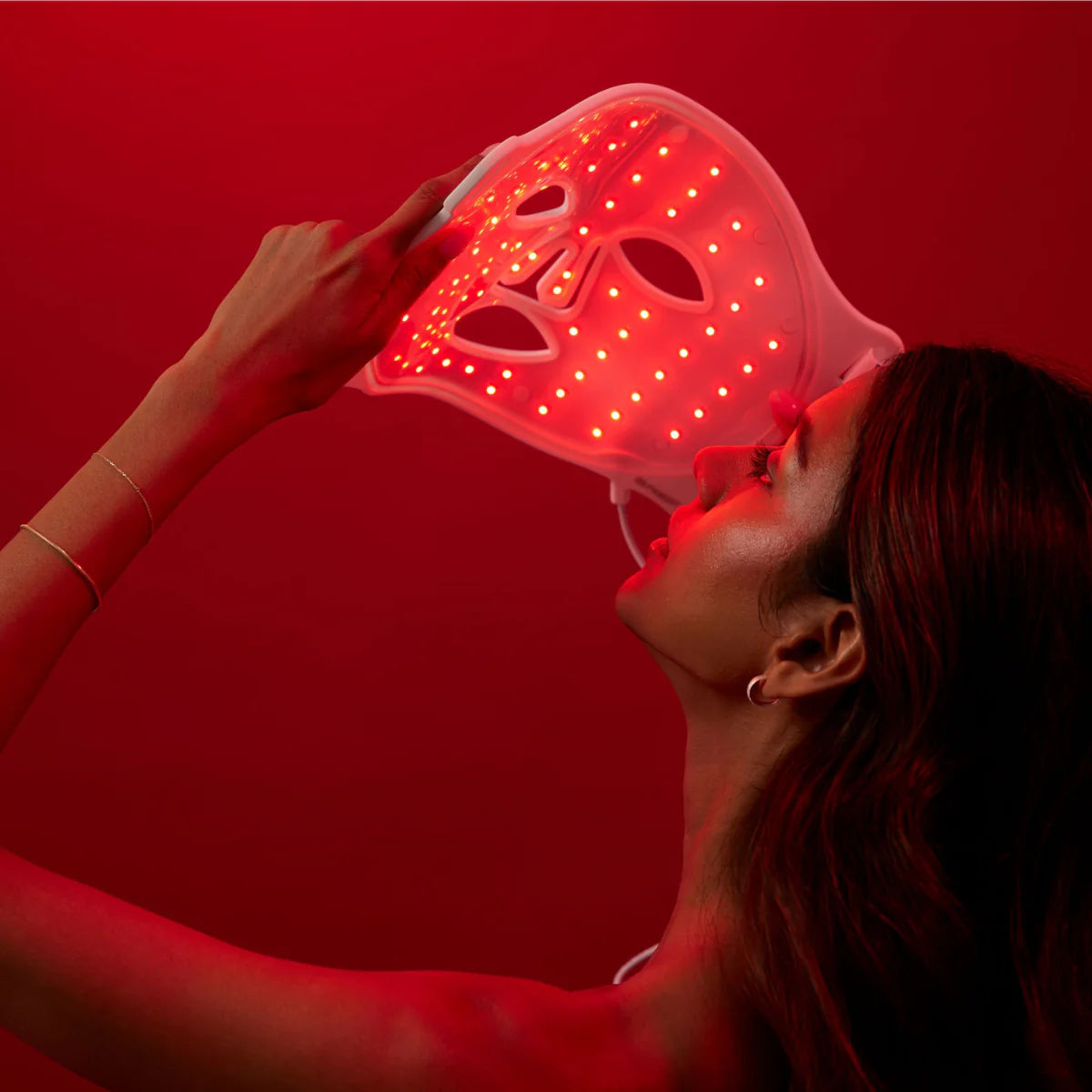 Radiance Revive 1.0 – Elevate Your Glow with Our Medical Grade Advanced LED Light Mask